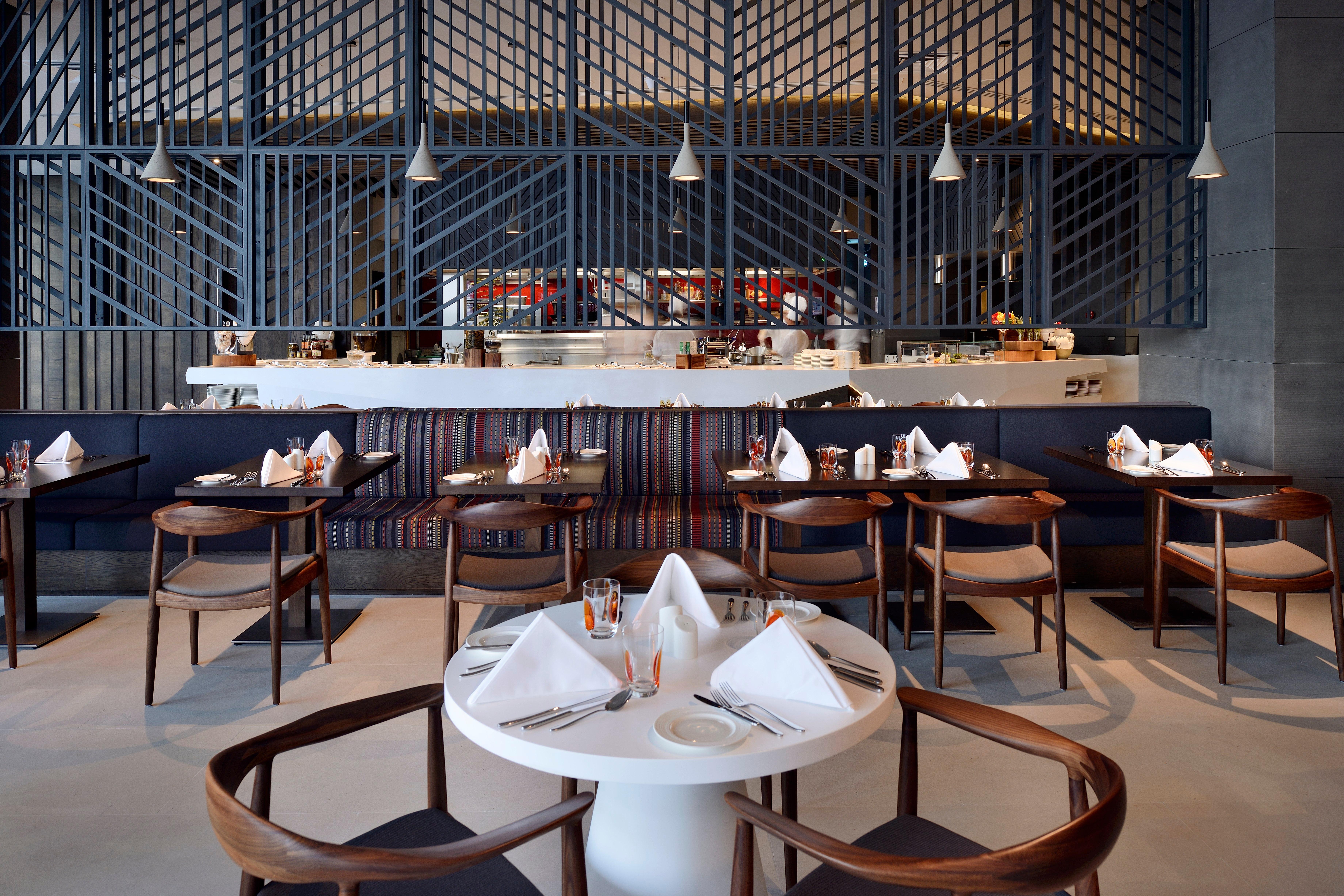Intercontinental Dubai Marina By Ihg Hotel Ngoại thất bức ảnh The restaurant